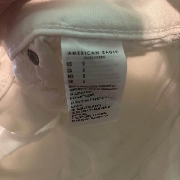American eagle size 0 white midi shorts - Picture 2 of 4